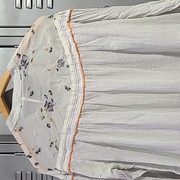 Free People Floral & Striped Light Weight Loose Long Sleeve Blouse Size Small - Picture 10 of 10